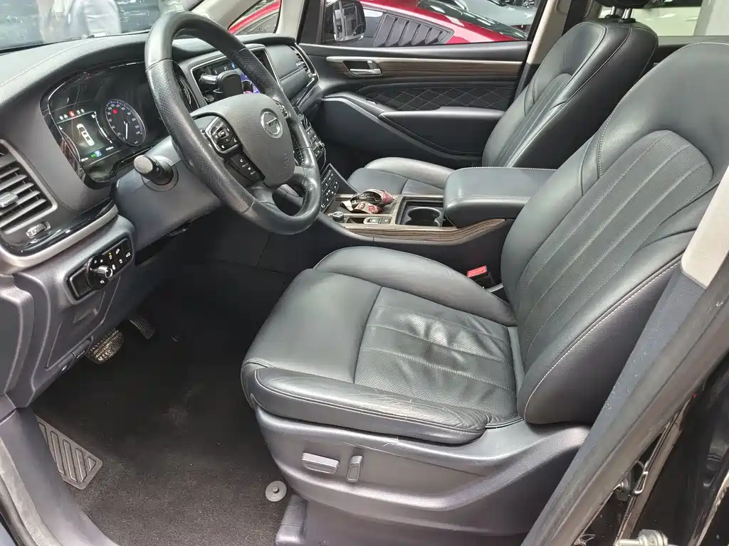 GAC Motor Trumpchi M8 2019 — фото 4