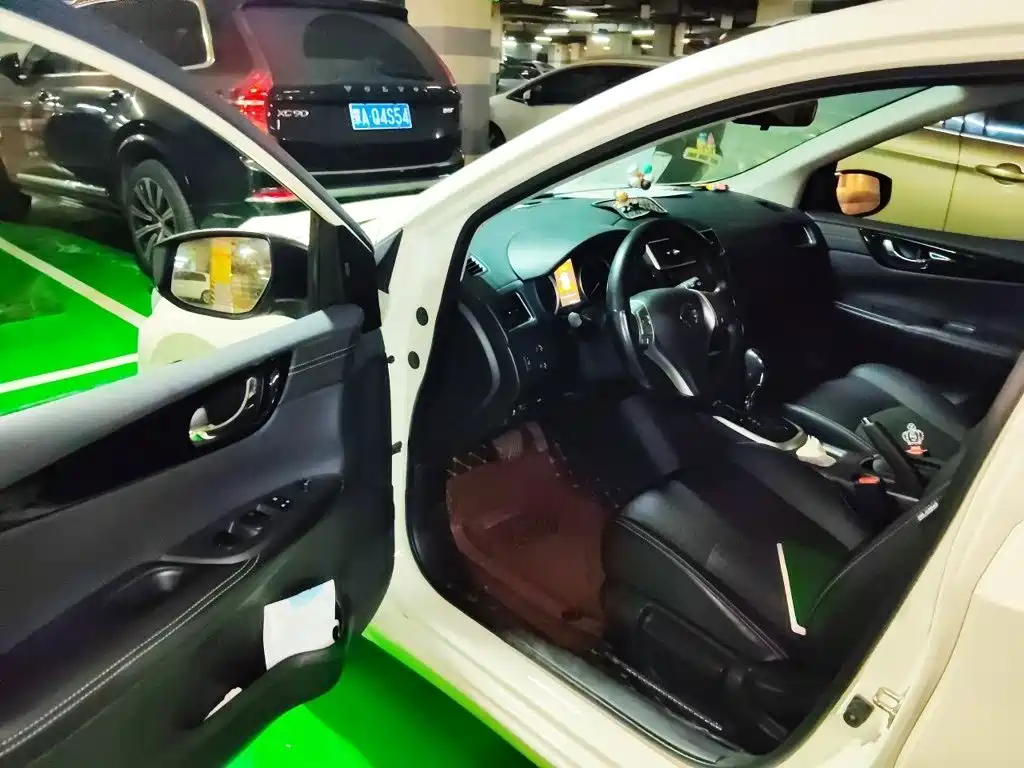 Nissan Tiida 2019 — фото 17