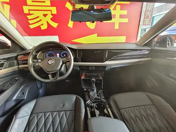 Volkswagen Passat 2020