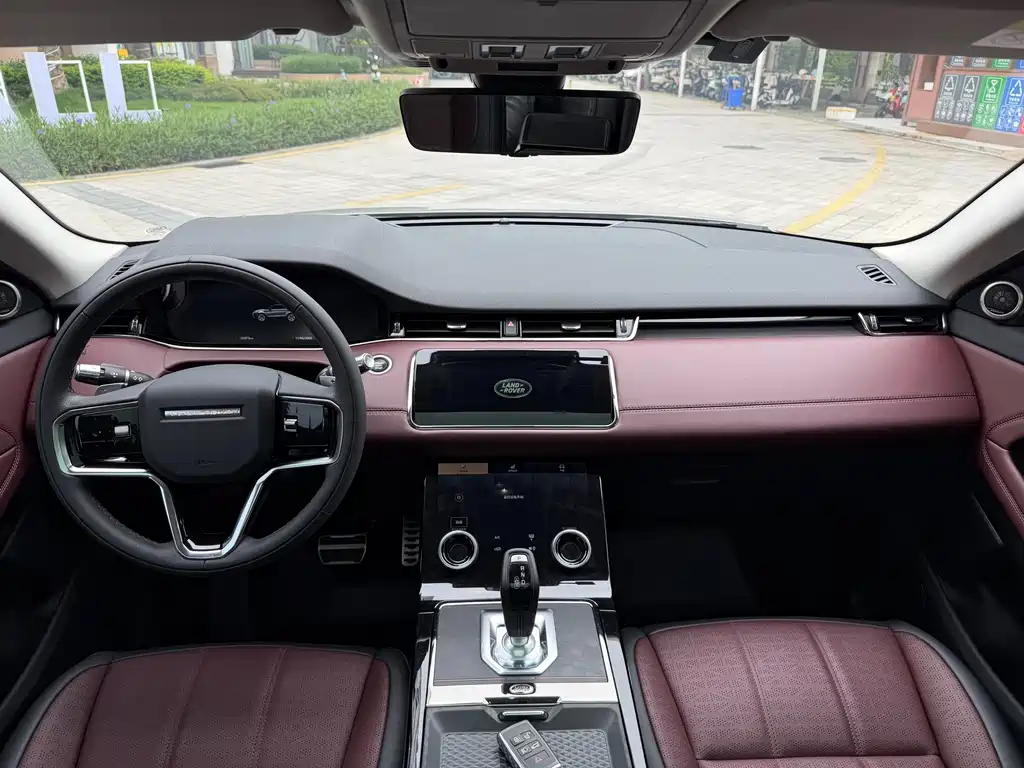 Land Rover Evoque 2022 — фото 6