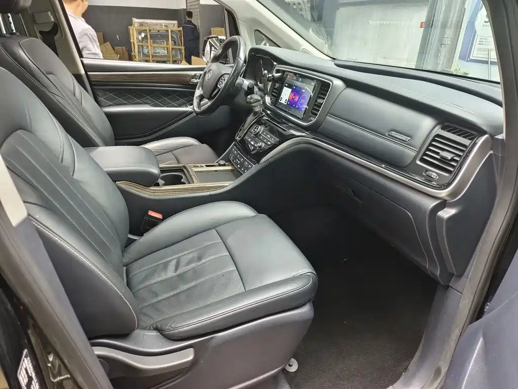 GAC Motor Trumpchi M8 2019 — фото 7