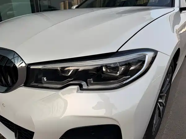 BMW 3 Series 2021