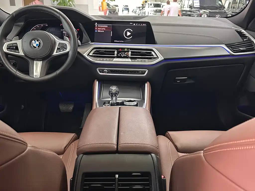 BMW X6 2020 — фото 28