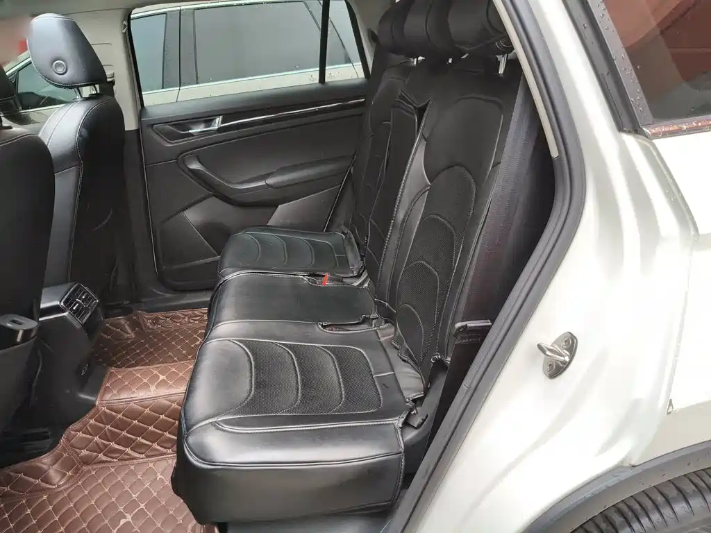 Skoda Kodiaq 2017 — фото 14