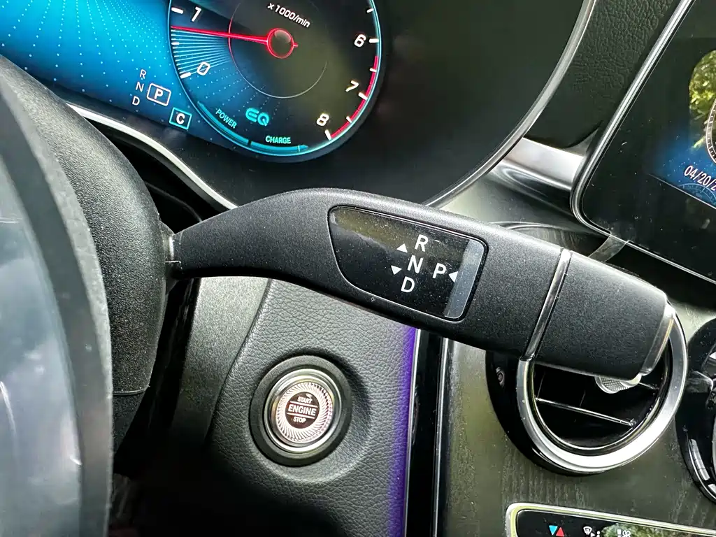 Mercedes-Benz C-Class 2020 — фото 17
