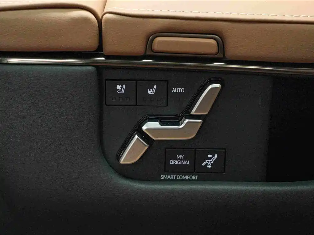 Toyota Alphard 2025 — фото 22