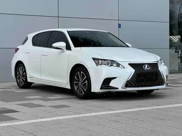 Lexus CT 2017