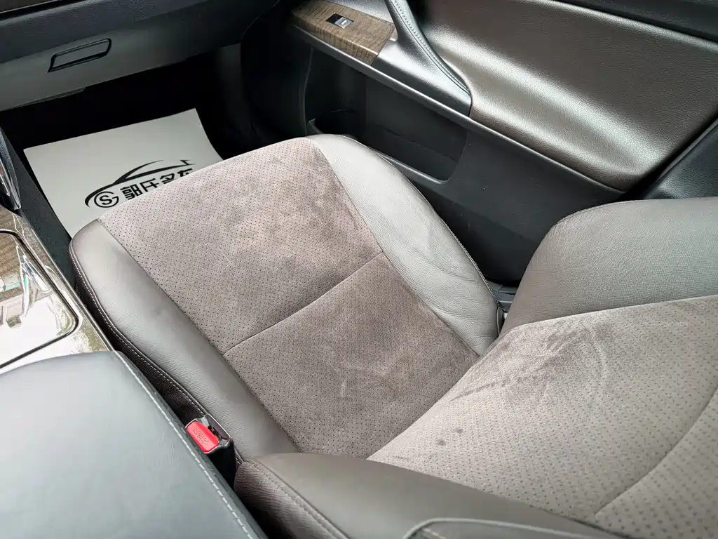 Toyota Reiz 2013 — фото 19