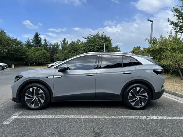 Volkswagen ID.4 CROZZ 2023