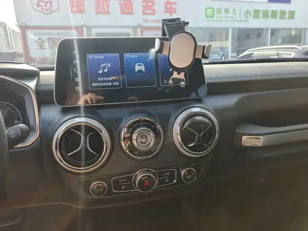 BAIC BJ40 2024
