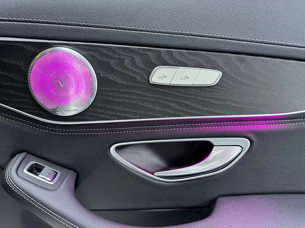 Mercedes-Benz C-Class 2020 — фото 16