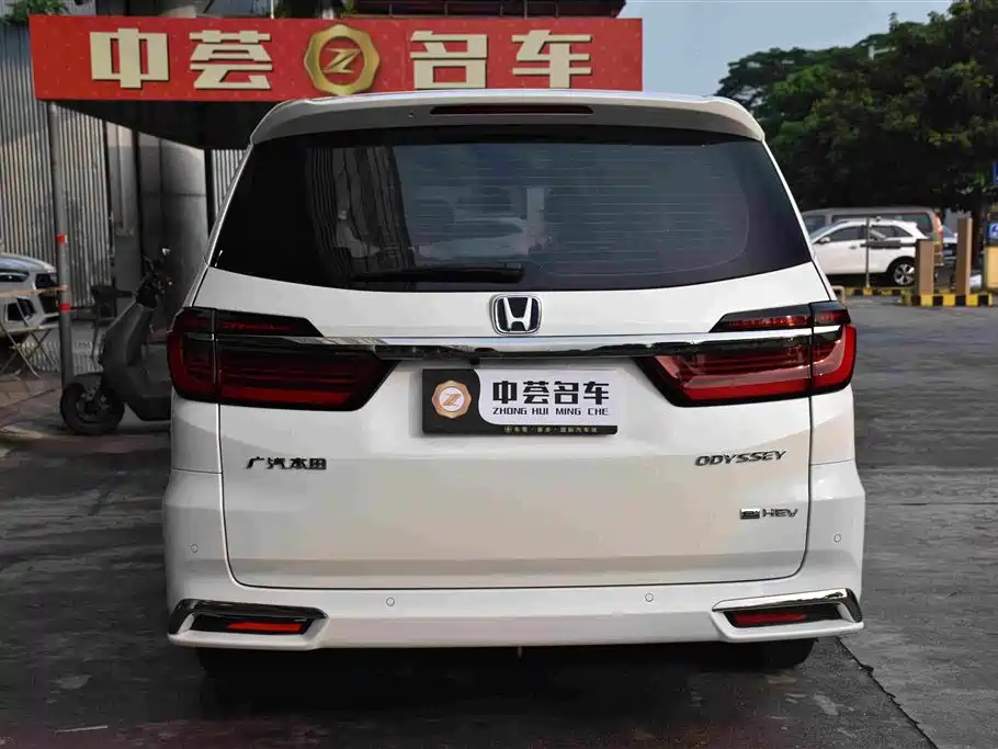 Honda Odyssey 2023 — фото 17