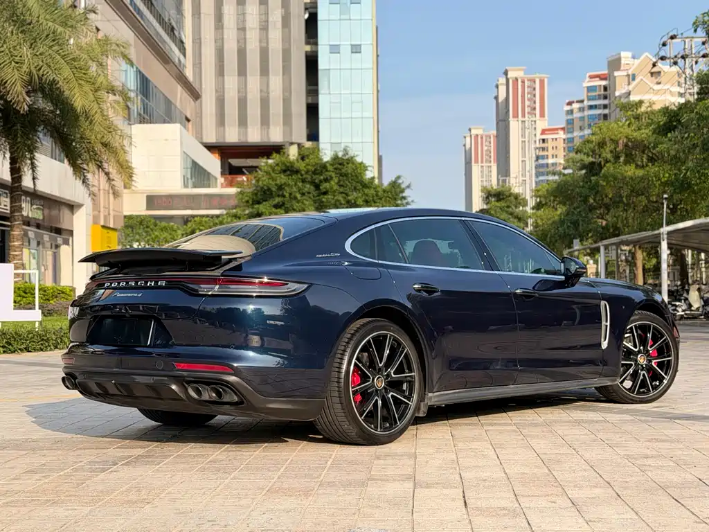 Porsche Panamera 2022 — фото 12