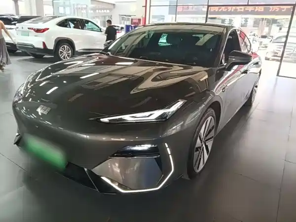 Geely Galaxy E8 2024
