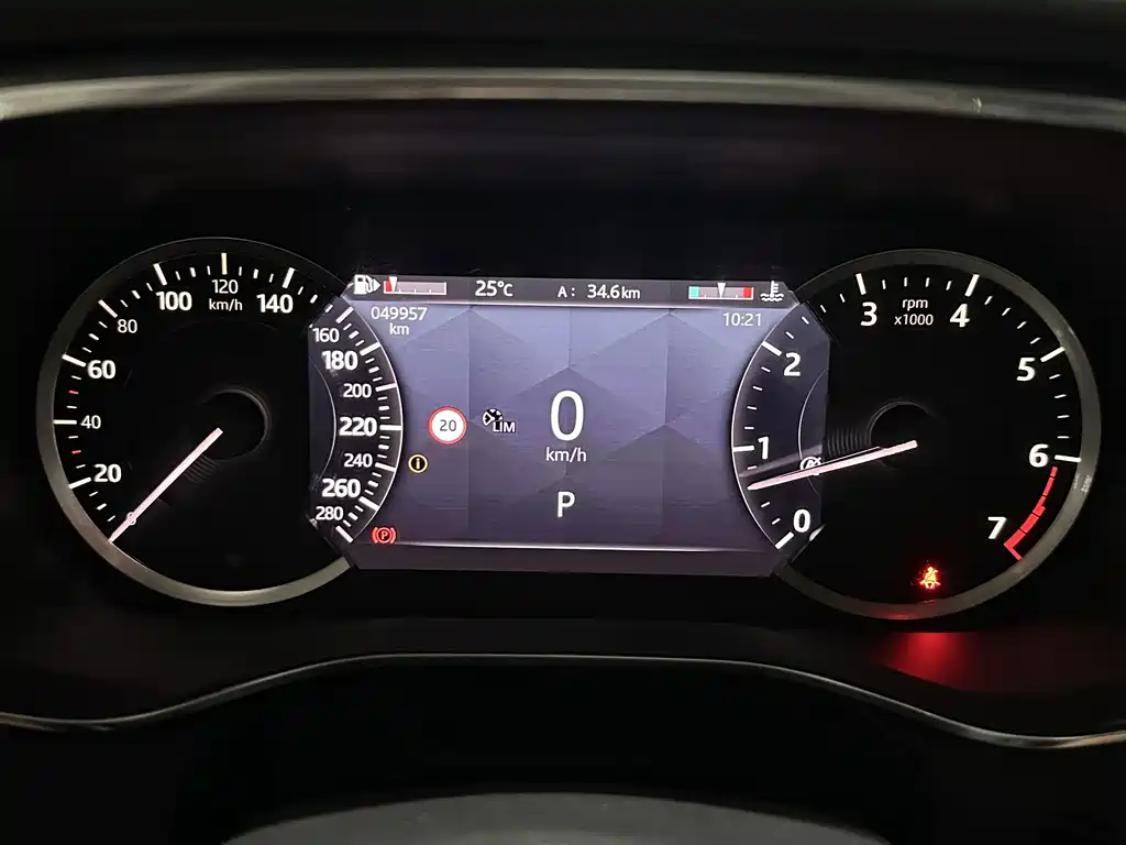 Jaguar F-PACE 2021 — фото 13