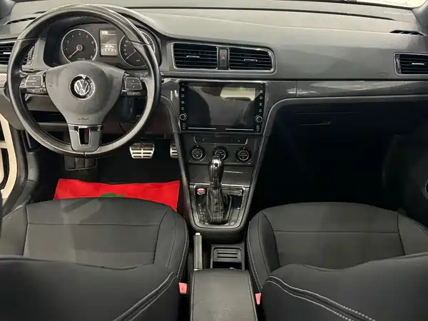 Volkswagen Lavida 2014