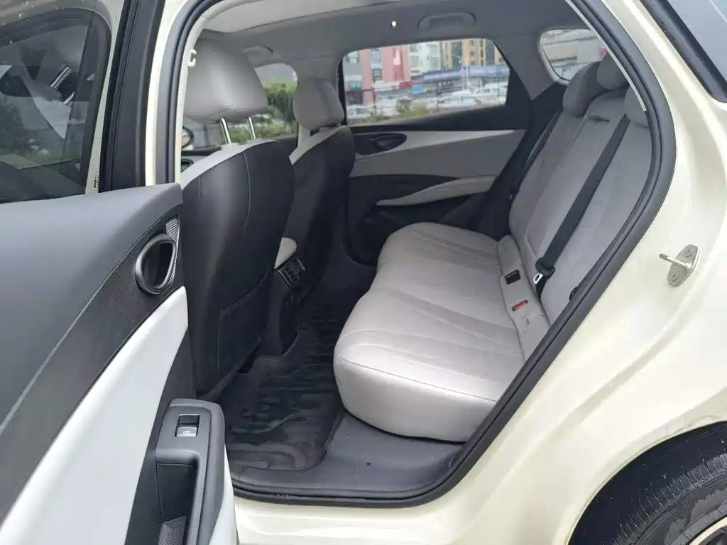 BYD Seal 06 DM-i Travel Edition 2025 — фото 7