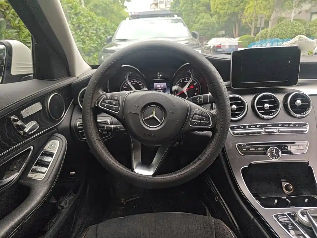 Mercedes-Benz C-Class 2018 — фото 3