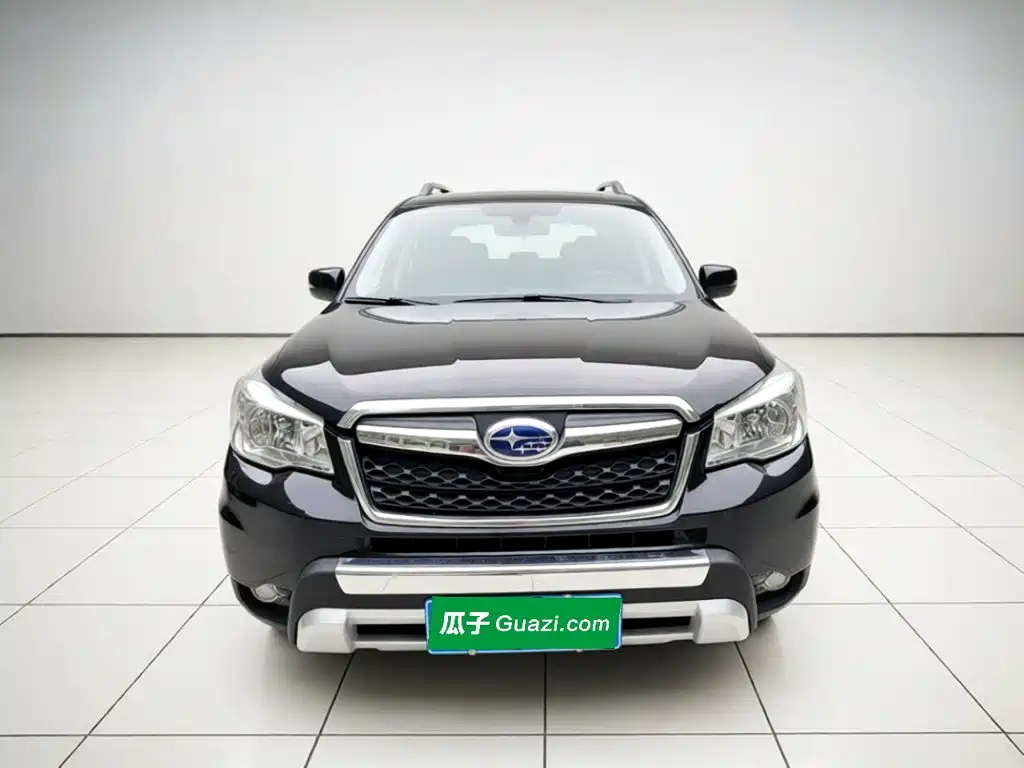 Subaru Forester 2014 — фото 2