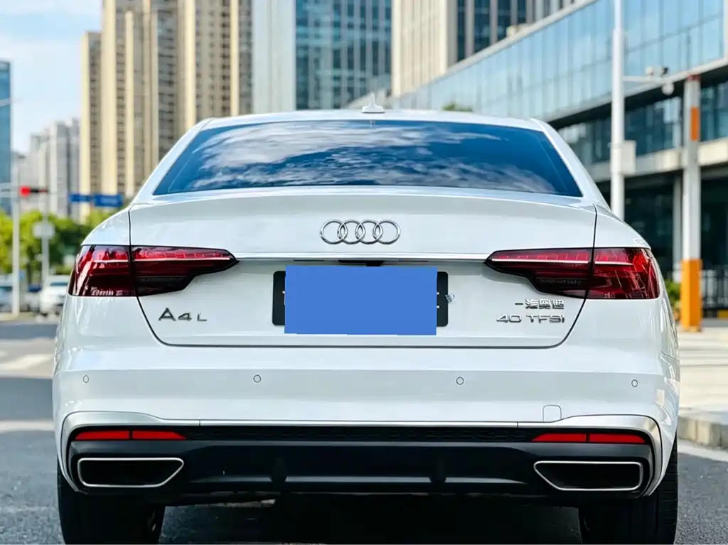 Audi A4L 2020 — фото 15