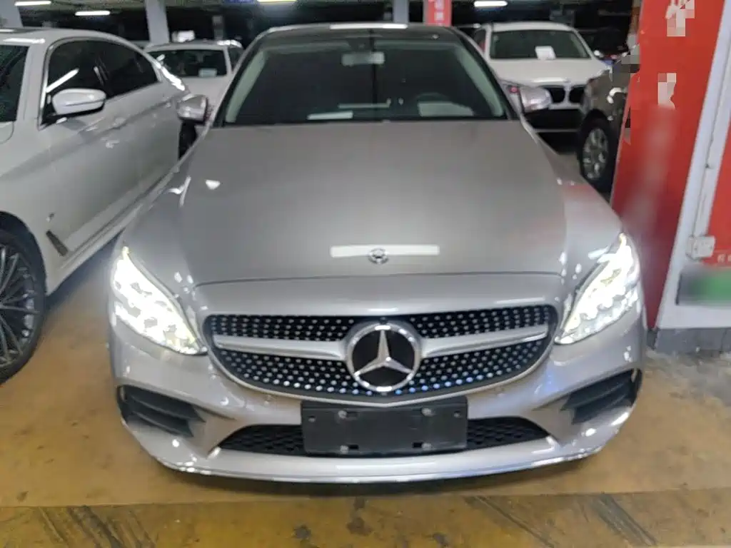 Mercedes-Benz C-Class 2020