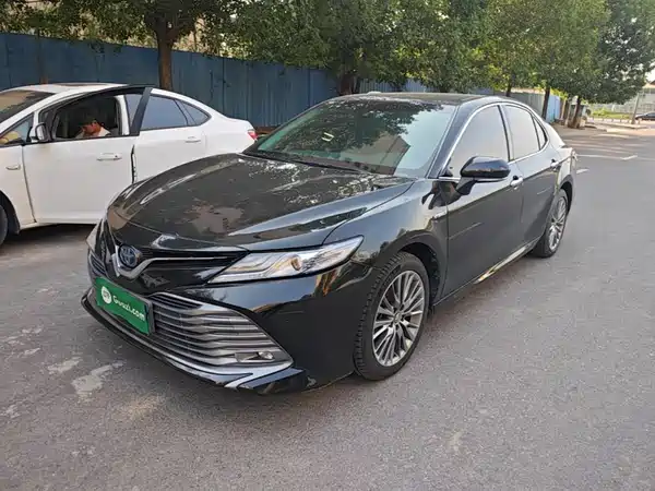 Toyota Camry 2019