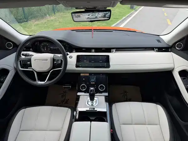 Land Rover Range Rover Evoque 2023