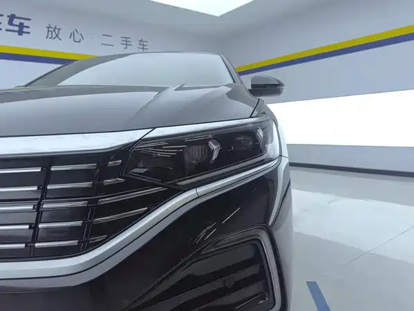 Volkswagen Passat Plug-In Hybrid 2023