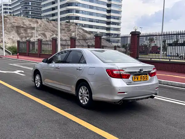 Toyota Camry 2013