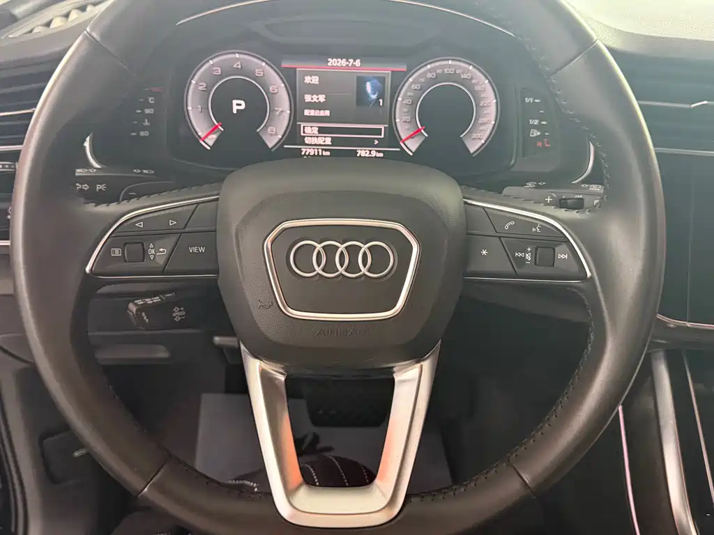 Audi Q7 2020 — фото 14