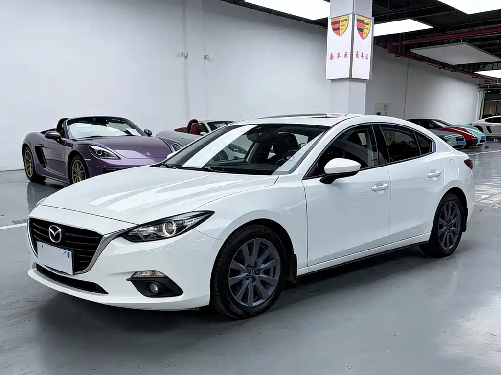 Mazda 3 Axela 2019