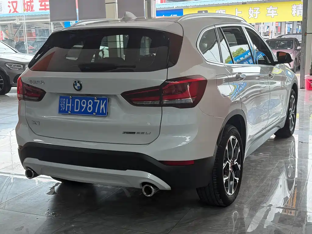 BMW X1 2022 — фото 15