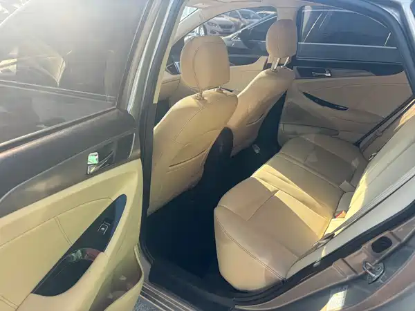 Changan Eado 2016