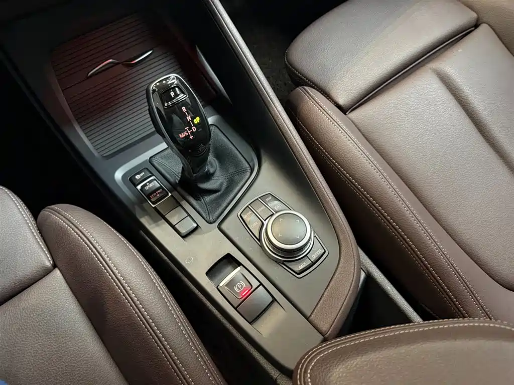 BMW X1 2021 — фото 15