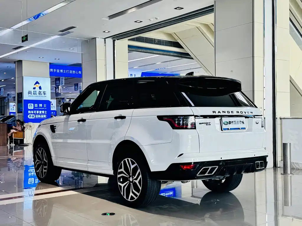 Land Rover Range Rover Sport 2020 — фото 23