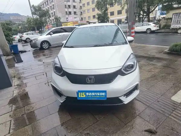 Honda LIFE 2022