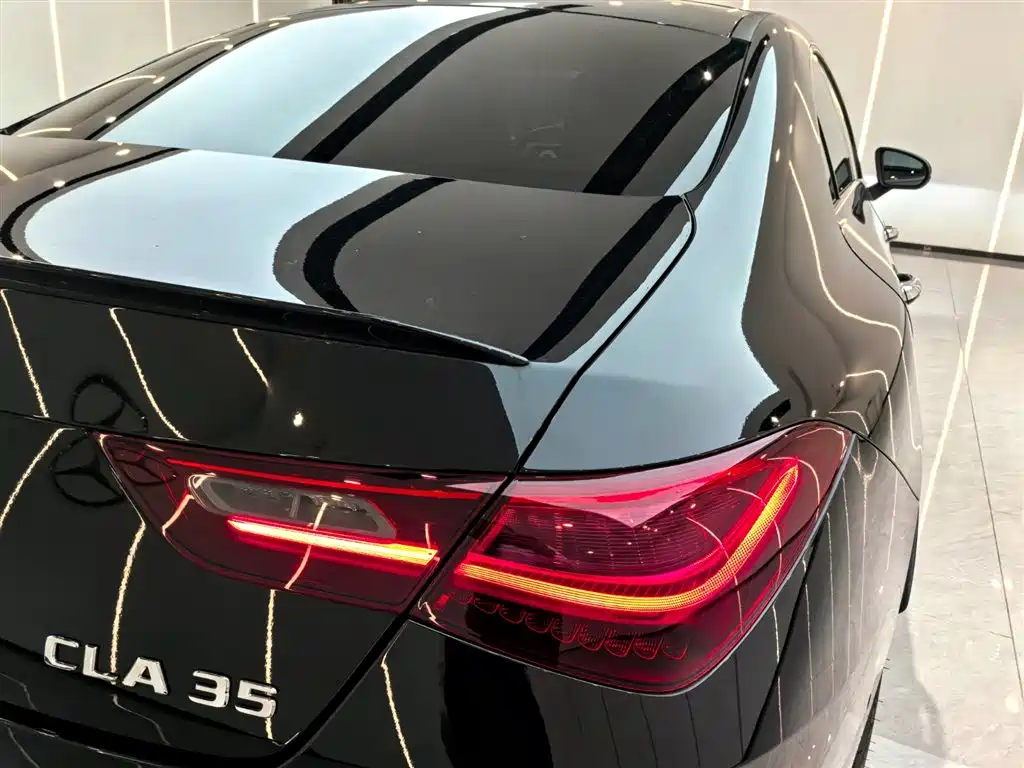 Mercedes-Benz CLA AMG 2025 — фото 11