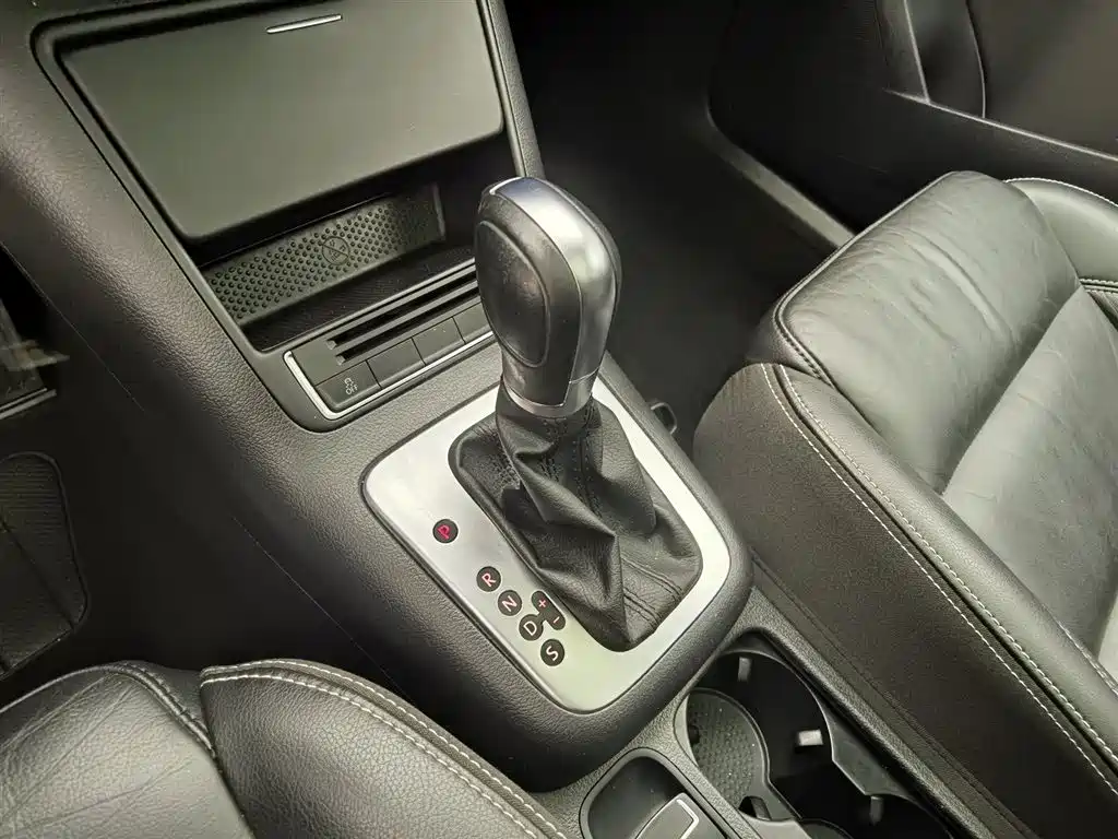 Volkswagen Tiguan 2017 — фото 13