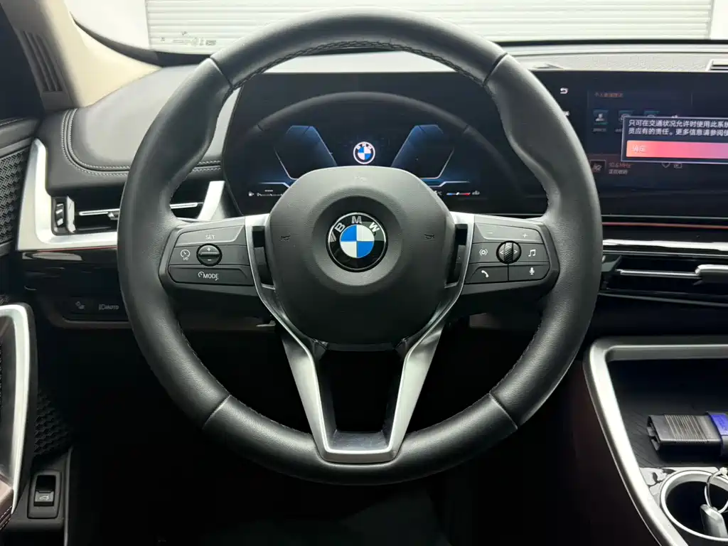 BMW X1 2024 — фото 11