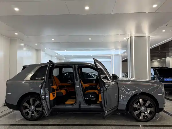 Rolls-Royce Cullinan 2018