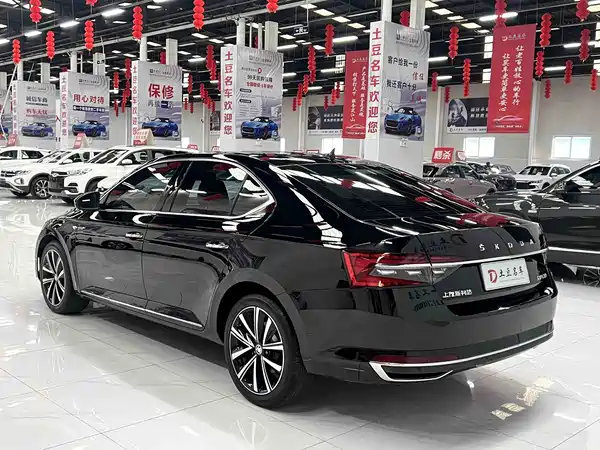 Skoda Superb 2024
