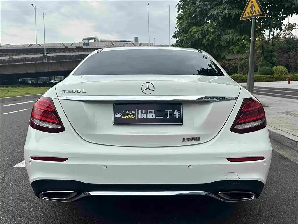 Mercedes-Benz E-Class 2018 — фото 8