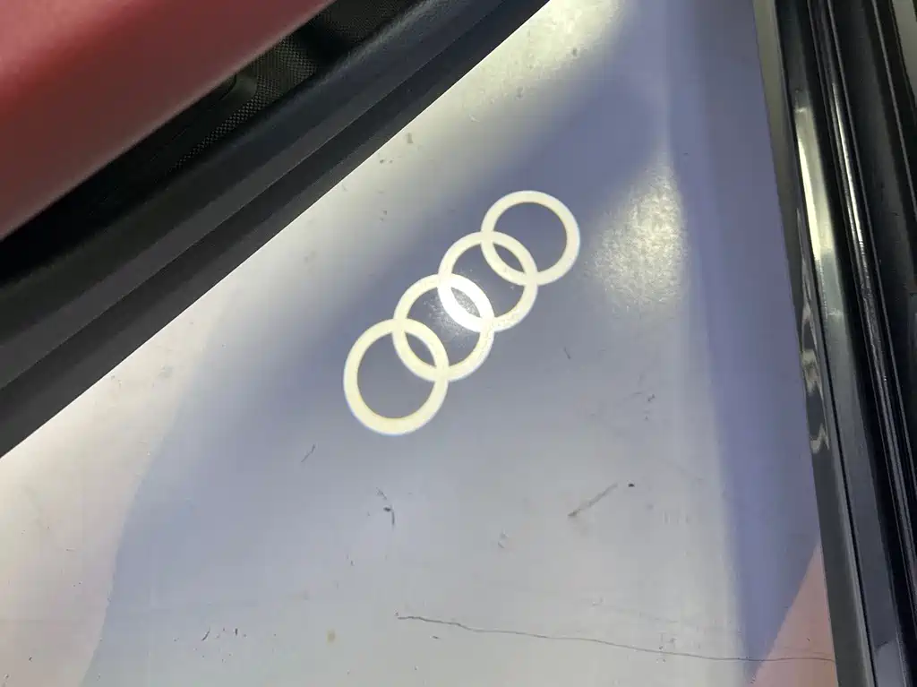 Audi A7L 2023 — фото 12