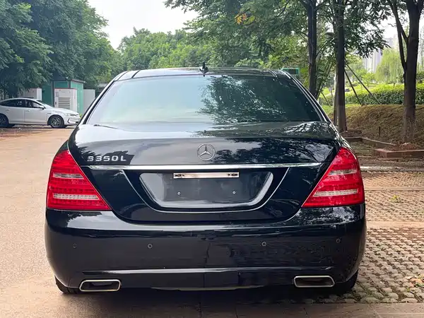Mercedes-Benz S-Class 2013