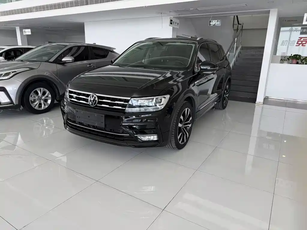 Volkswagen Tiguan L 2021