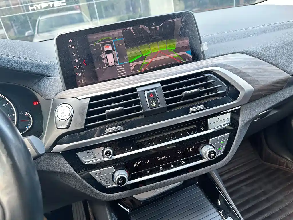 BMW X3 2018 — фото 16