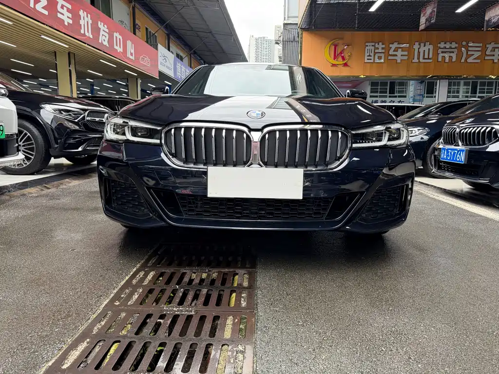 BMW 5 Series 2022