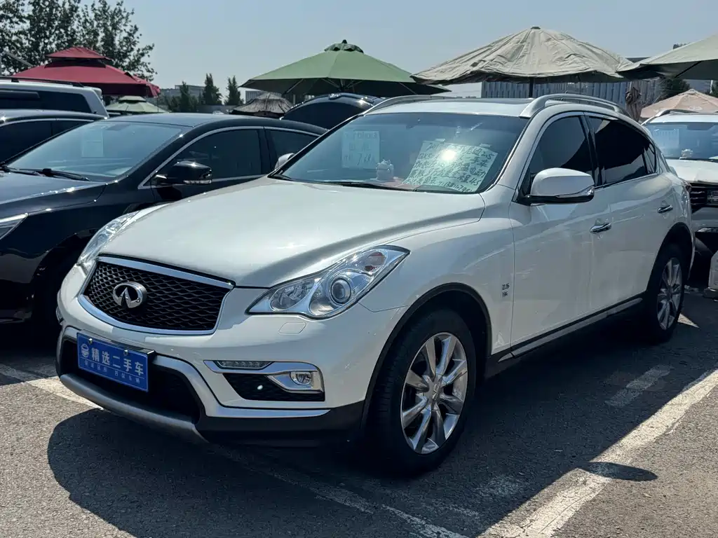 Infiniti QX50 2017 — фото 1