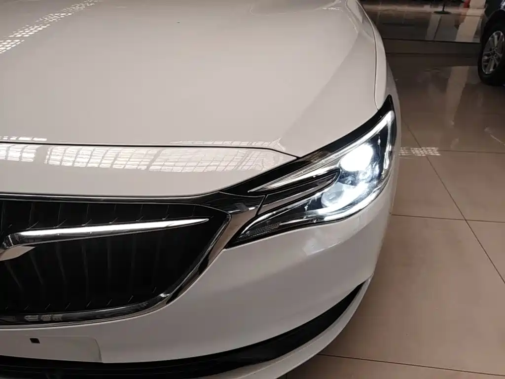 Buick Excelle 2020 — фото 24