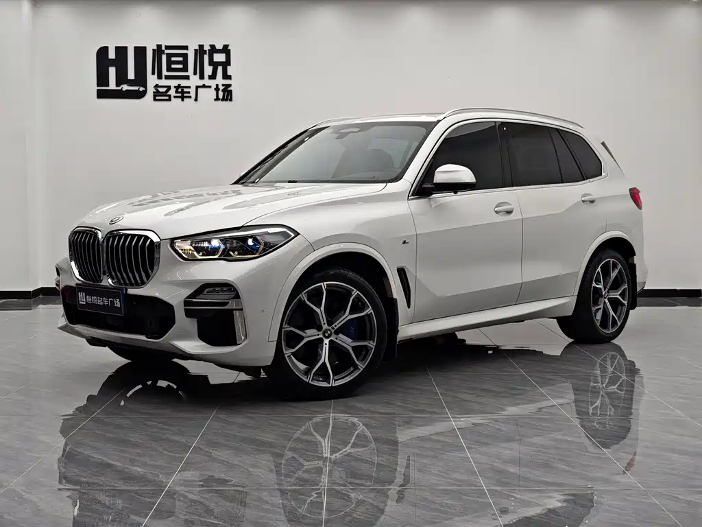 BMW X5 2018 — фото 1